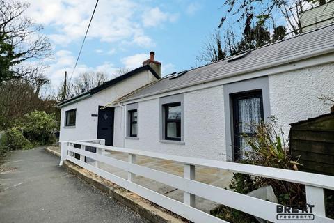 2 bedroom detached house for sale, Havens Head, Milford Haven, Pembrokeshire. SA73 3QH