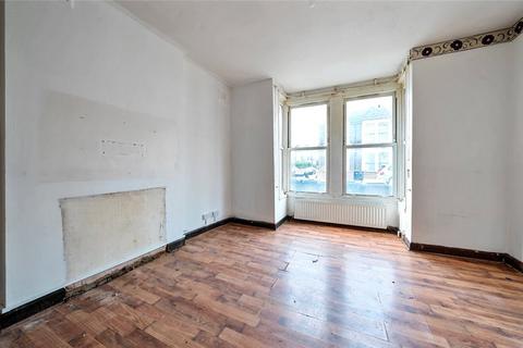 2 bedroom apartment for sale, Caple Road, London