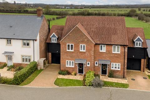 3 bedroom semi-detached house for sale, Fairfield Close, Haddenham HP17