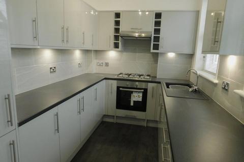 2 bedroom flat to rent, St. Peters Road, East Sussex