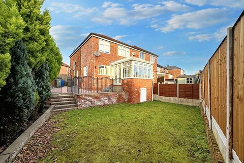 3 bedroom semi-detached house for sale, Edgeware Avenue, Prestwich, M25