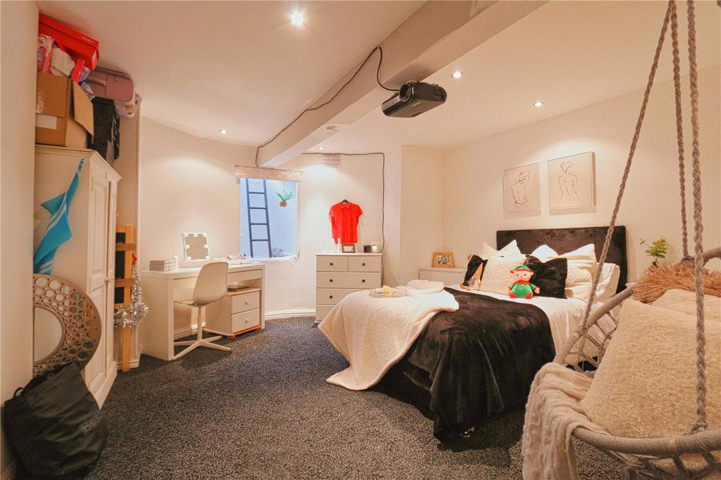 Bedroom/Cellar