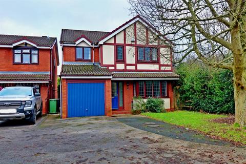 4 bedroom detached house for sale, Belfry Close, Walsall