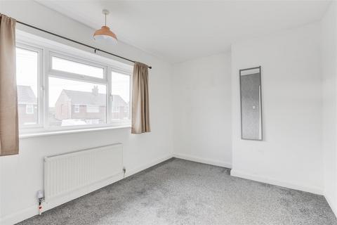 18 Barnes Crescent, Sutton-in-ashfield, NG17 5BL