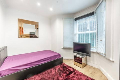 2 bedroom flat to rent, Edith Grove, Chelsea, London, SW10