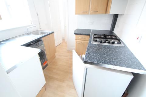 2 bedroom apartment to rent, Alexandra Grove, Finchley, London, N12