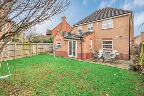 4 bedroom detached house for sale, Humphries Drive, Brackley NN13