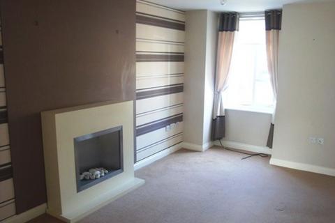 2 bedroom terraced house to rent, Snowberry Grove, South Shields