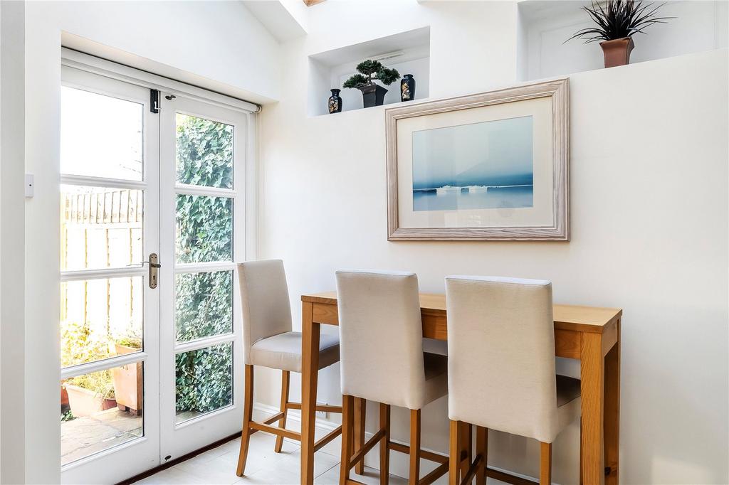 Breakfast Room
