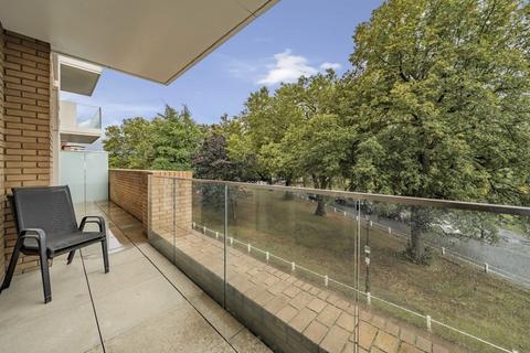 2 bedroom apartment for sale, Filmworks Walk, Ealing, London