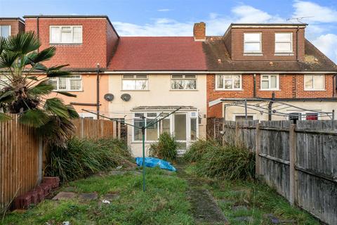 14 Fellowes Road, Carshalton, SM5 2TD