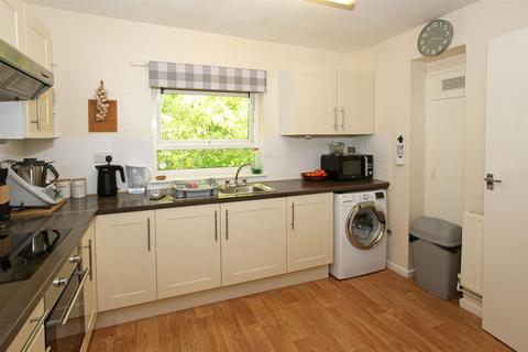 1 bedroom flat for sale, Beaconsfield, Brookside