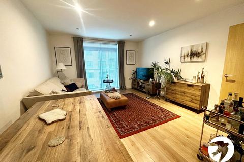 1 bedroom flat for sale, Desvignes Drive, Hither Green, London, SE13