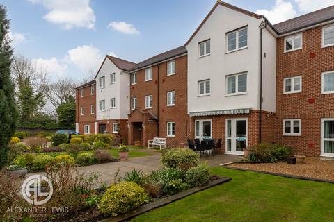 1 bedroom flat for sale, Bennett Court, Letchworth Garden City, SG6 3WA