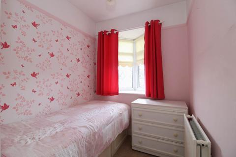 41 Dudley Drive, Morden, SM4 4RJ