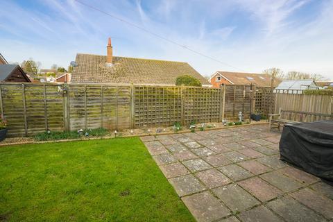 2 bedroom semi-detached bungalow for sale, Silverlands Road, Lyminge, Folkestone, CT18