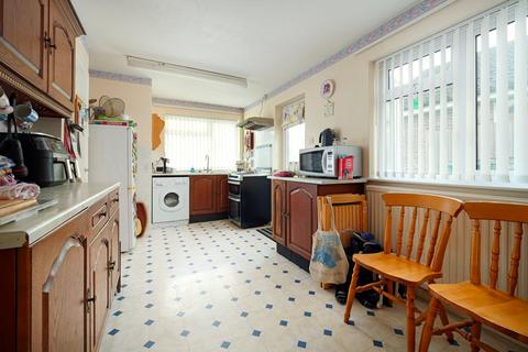 2 bedroom semi-detached bungalow for sale, Silverlands Road, Lyminge, Folkestone, CT18