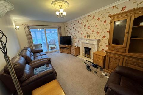 2 bedroom bungalow for sale, Raps Close, Taunton TA1