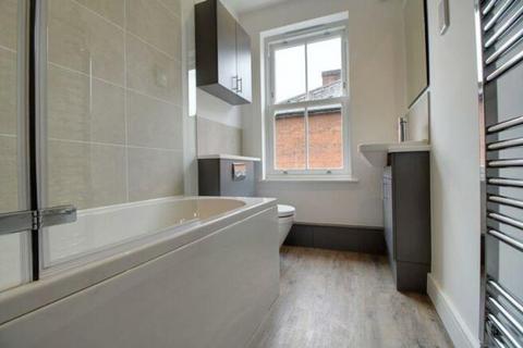 1 bedroom apartment to rent, Queens Road, Reading RG1