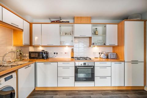 2 bedroom flat for sale, Aylesbury,  HP21,  Buckinghamshire,  HP21