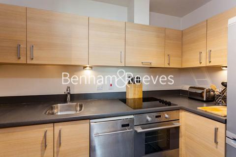 2 bedroom apartment to rent, Heritage Avenue, Colindale NW9