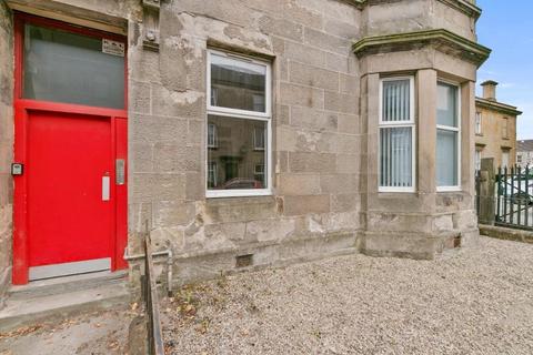 2 bedroom flat to rent, Bonhill Road, Dumbarton, West Dunbartonshire, G82