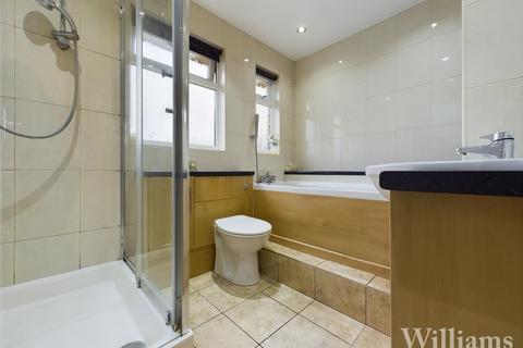 3 bedroom end of terrace house for sale, Constable Place, Aylesbury HP19