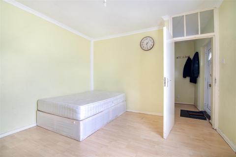 3 bedroom terraced house for sale, White Hart Lane, London