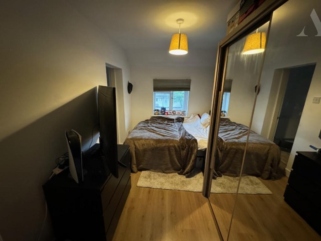 Maud ROad Bedroom 2