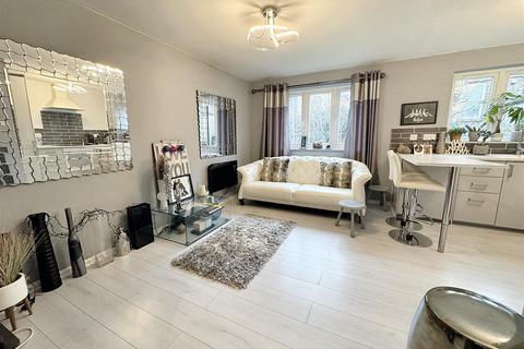 1 bedroom flat for sale, Carolina Close, Stratford