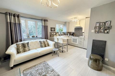 1 bedroom flat for sale, Carolina Close, Stratford