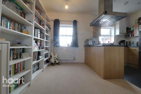 2 bedroom apartment for sale, Bramley Hill, Ipswich