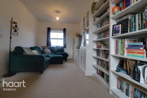 2 bedroom apartment for sale, Bramley Hill, Ipswich