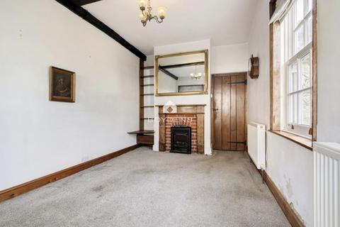 22 Feering Hill, Feering, Colchester, CO5 9NH