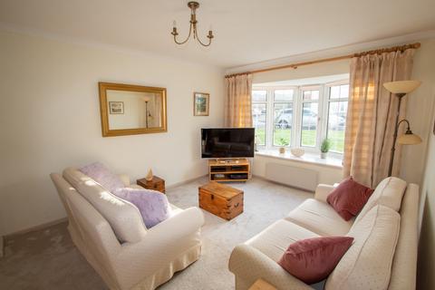 3 bedroom terraced house for sale, Ernsborough Gardens, Honiton