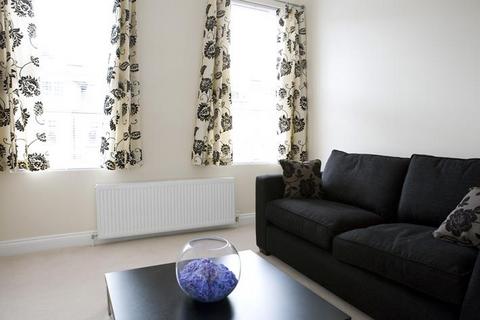 2 bedroom flat to rent, Kingsmead Road, SW2