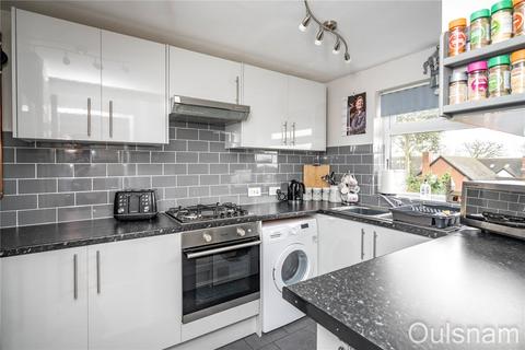 2 bedroom maisonette for sale, Barley Mow Lane, Catshill, Bromsgrove, Worcestershire, B61