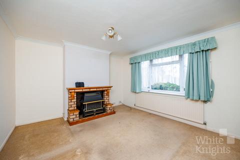 3 bedroom semi-detached house for sale, Malone Road, Reading RG5