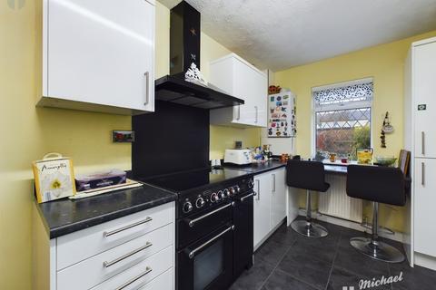 2 bedroom bungalow for sale, Blenheim Place, Aylesbury