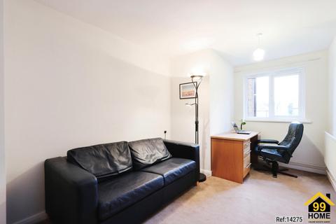 2 bedroom flat for sale, Birchcroft, Sheffield, S7