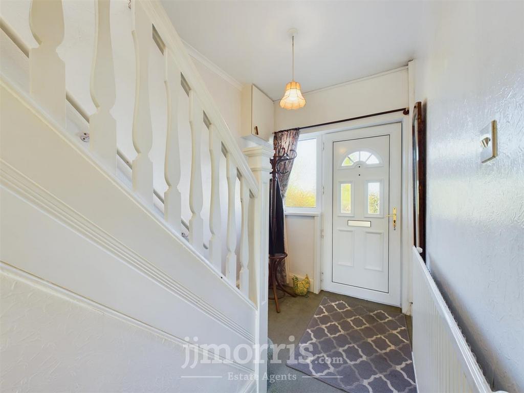 CAM01583 G0-PR0206-STILL007.jpg