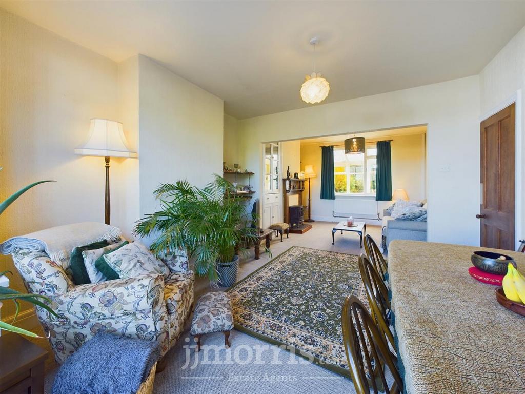 CAM01583 G0-PR0206-STILL004.jpg