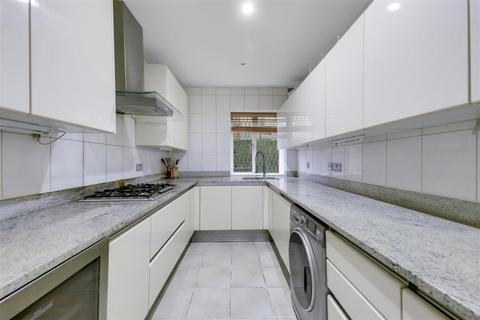 2 bedroom flat to rent, Prince Albert Road, London, NW8