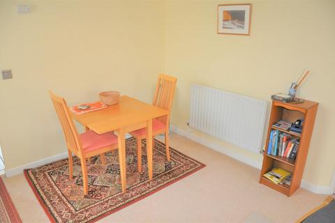 2 bedroom flat to rent, Topaz Drive, Andover SP10