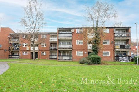 2 bedroom apartment to rent, Ives Road, Norwich