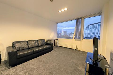 2 bedroom apartment to rent, One Park West, The Strand