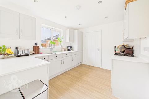 4 bedroom detached house for sale, Briggs Mead, Wymondham