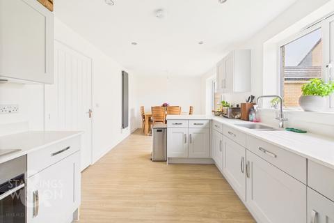 4 bedroom detached house for sale, Briggs Mead, Wymondham