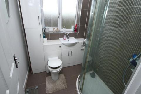 2 bedroom semi-detached house for sale, Birchwood Gardens, Idlethorp, Bradford