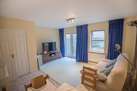 3 bedroom townhouse for sale, Tetbury Hill, Malmesbury, SN16